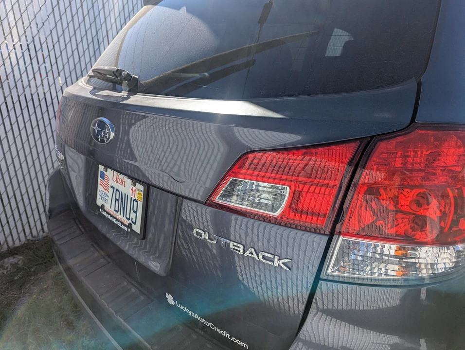 2014 Subaru Outback 4th Gen - Image 4 of 11