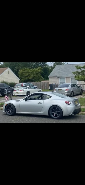 2014 Subaru BRZ 1st Gen - Image 2 of 5