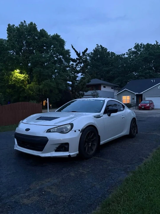 2014 Subaru BRZ 1st Gen - Image 2 of 5