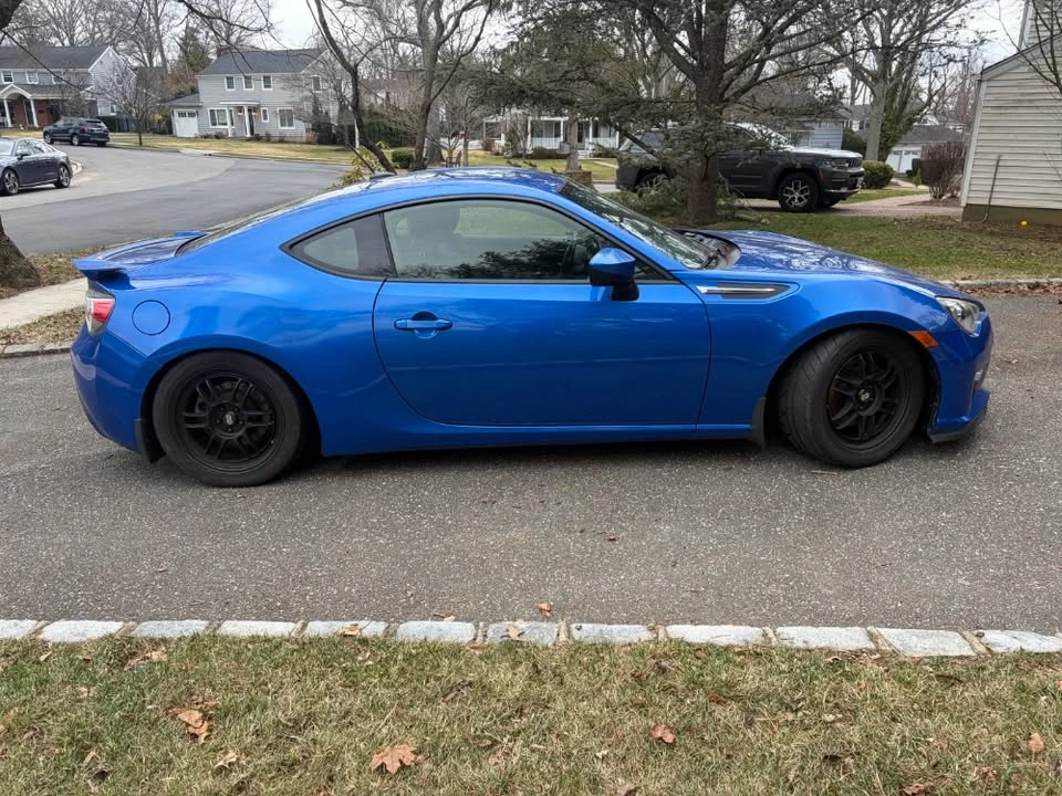 2014 Subaru BRZ 1st Gen - Image 2 of 9