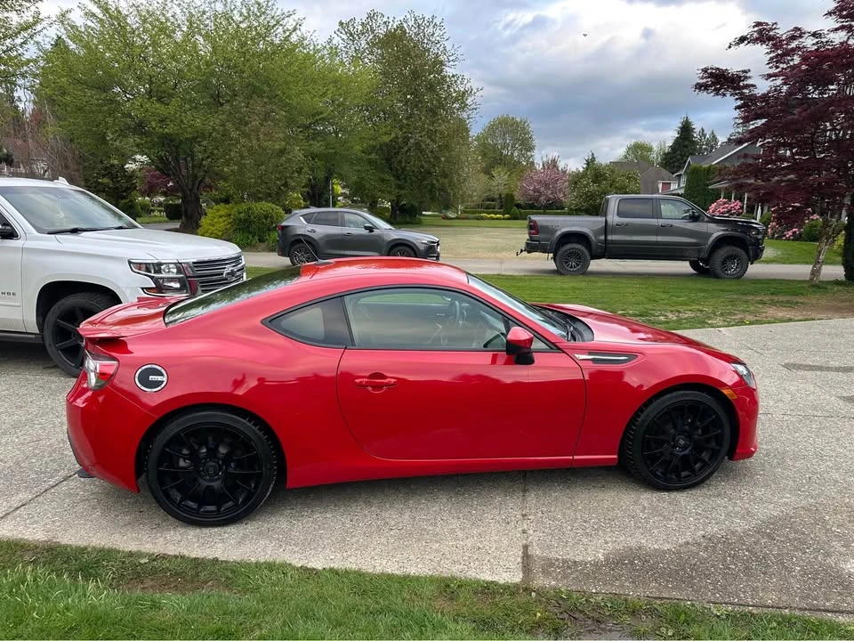 2014 Subaru BRZ 1st Gen - Image 2 of 10