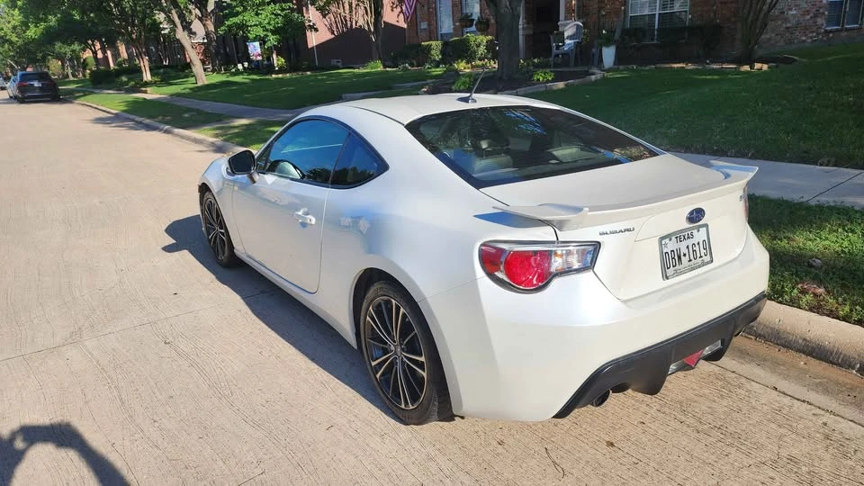 2014 Subaru BRZ 1st Gen - Image 2 of 6
