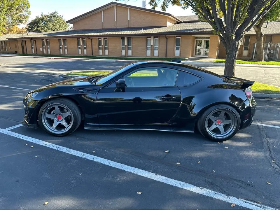 2014 Subaru BRZ 1st Gen - Image 2 of 20
