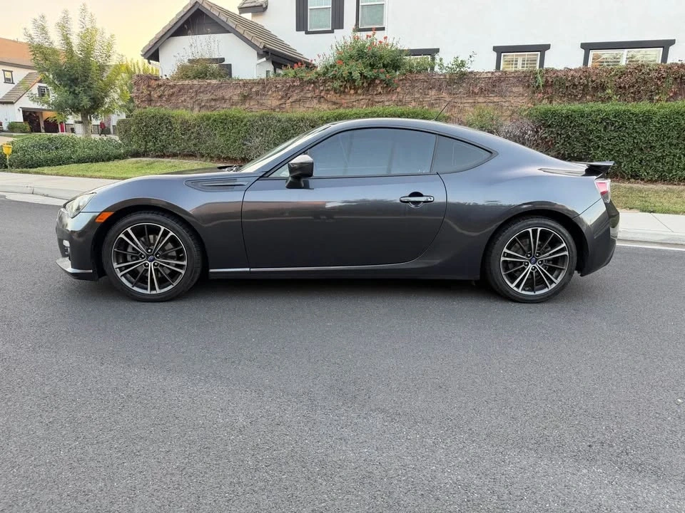 2014 Subaru BRZ 1st Gen - Image 2 of 12