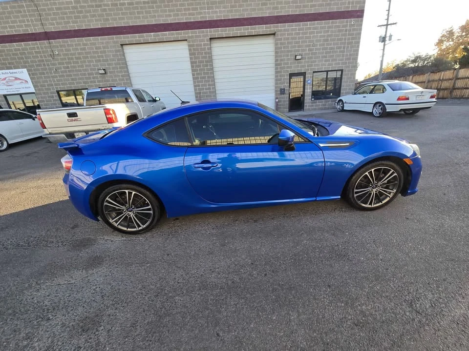 2014 Subaru BRZ 1st Gen - Image 3 of 9