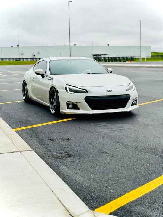 2014 Subaru BRZ 1st Gen - Image 2 of 5
