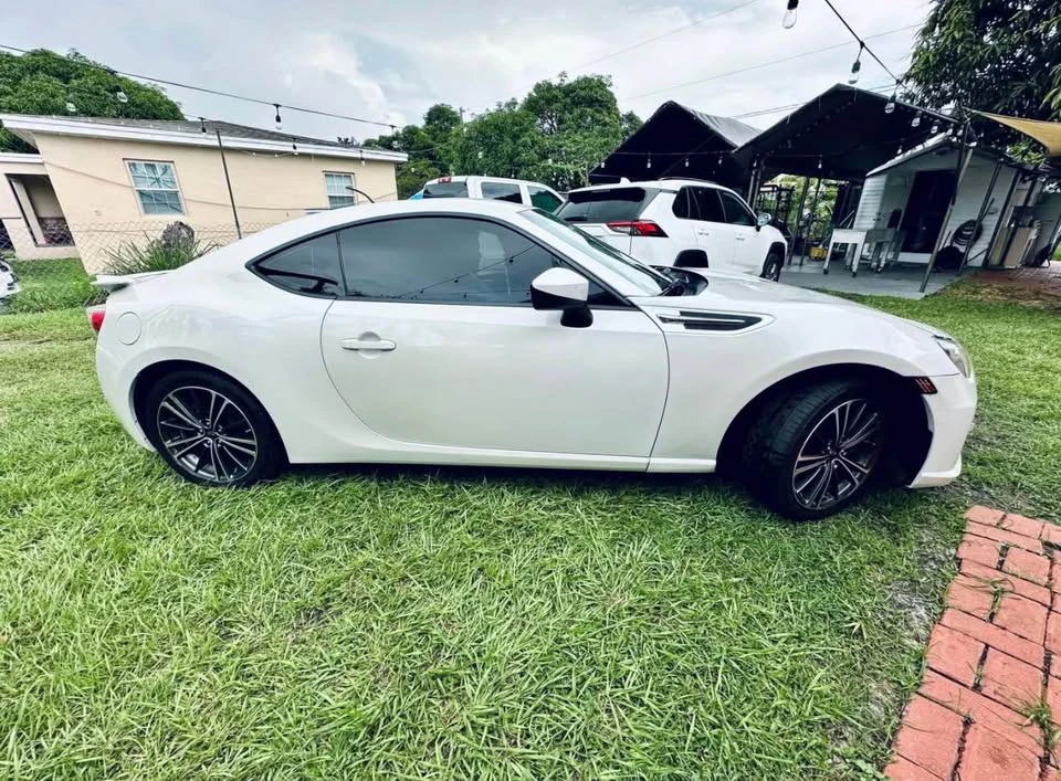 2014 Subaru BRZ 1st Gen - Image 5 of 13