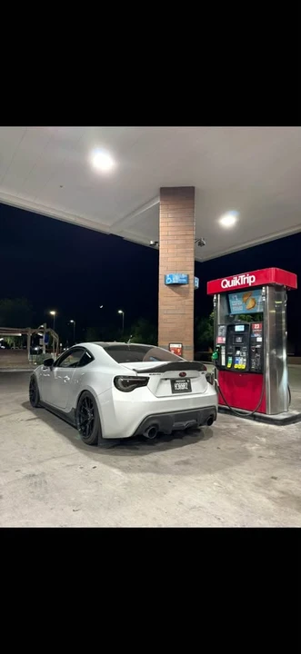 2014 Subaru BRZ 1st Gen - Image 2 of 8