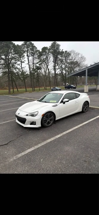 2014 Subaru BRZ 1st Gen - Image 6 of 8