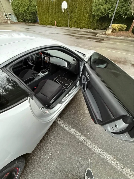 2014 Subaru BRZ 1st Gen - Image 6 of 15