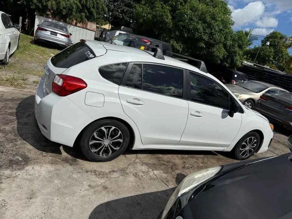 2014 Subaru Impreza 4th Gen - Image 4 of 10