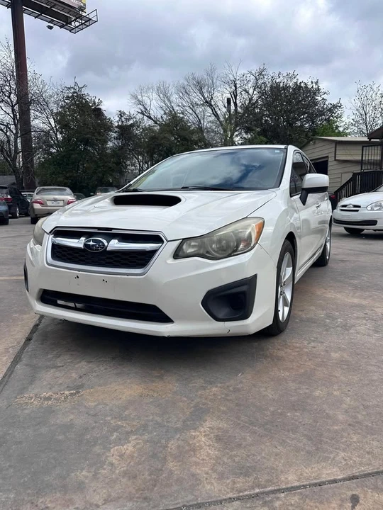 2014 Subaru Impreza - Image 14 of 17