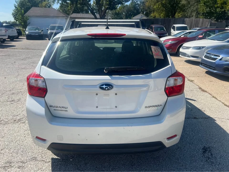 2014 Subaru Impreza 4th Gen - Image 5 of 17