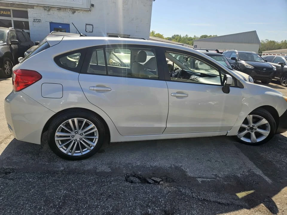 2014 Subaru Impreza 4th Gen - Image 16 of 19
