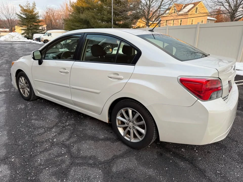 2014 Subaru Impreza 4th Gen - Image 5 of 11