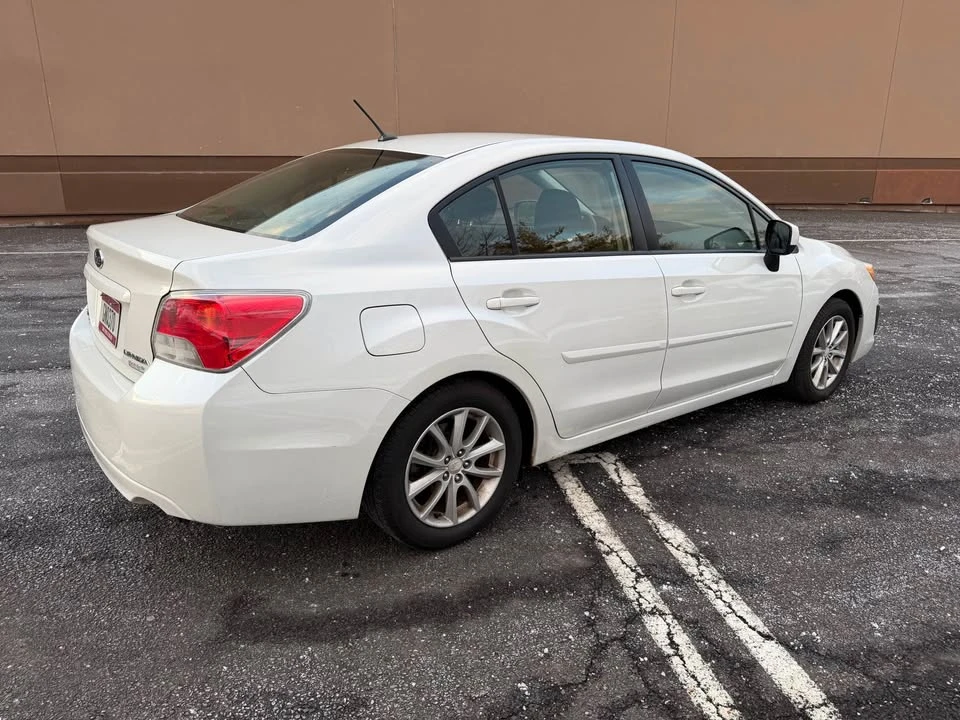 2014 Subaru Impreza 4th Gen - Image 4 of 11