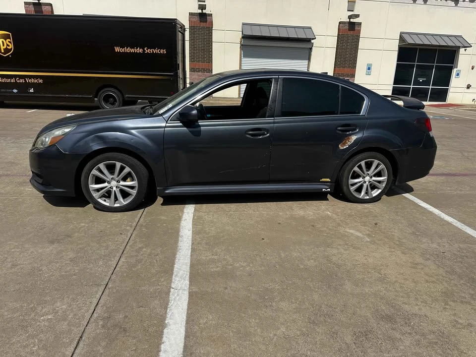 2014 Subaru Legacy 5th Gen - Image 2 of 11