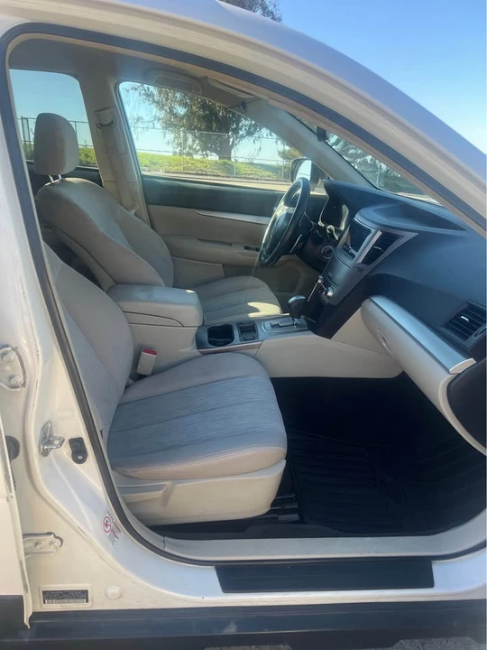 2014 Subaru Outback 4th Gen - Image 11 of 20