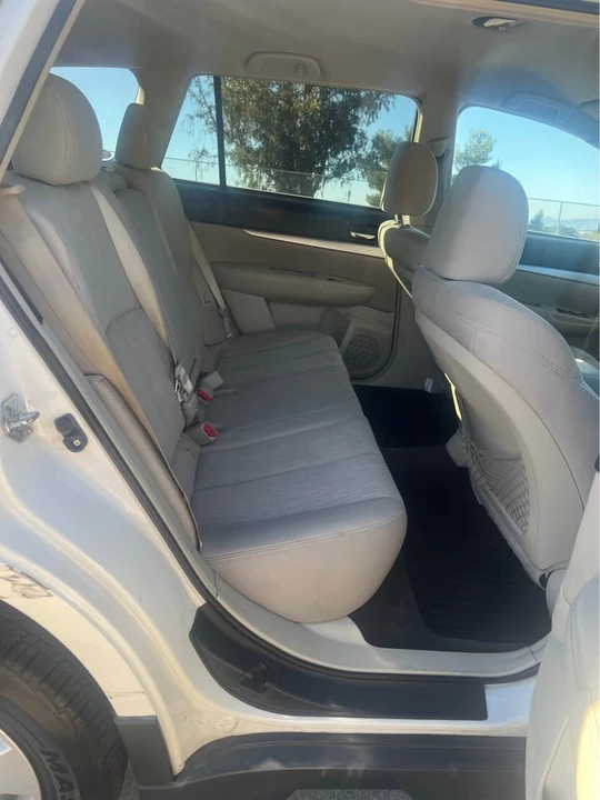 2014 Subaru Outback 4th Gen - Image 9 of 20