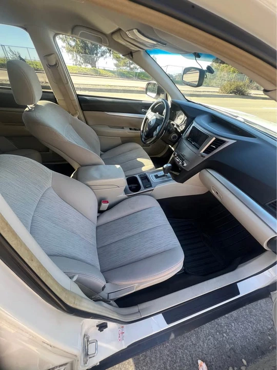 2014 Subaru Outback 4th Gen - Image 12 of 20