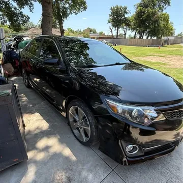 2014 Toyota Camry SE