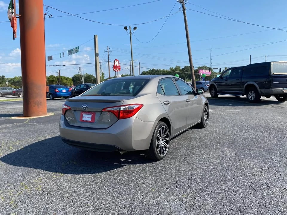 2014 Toyota Corolla 11th Gen - Image 4 of 5