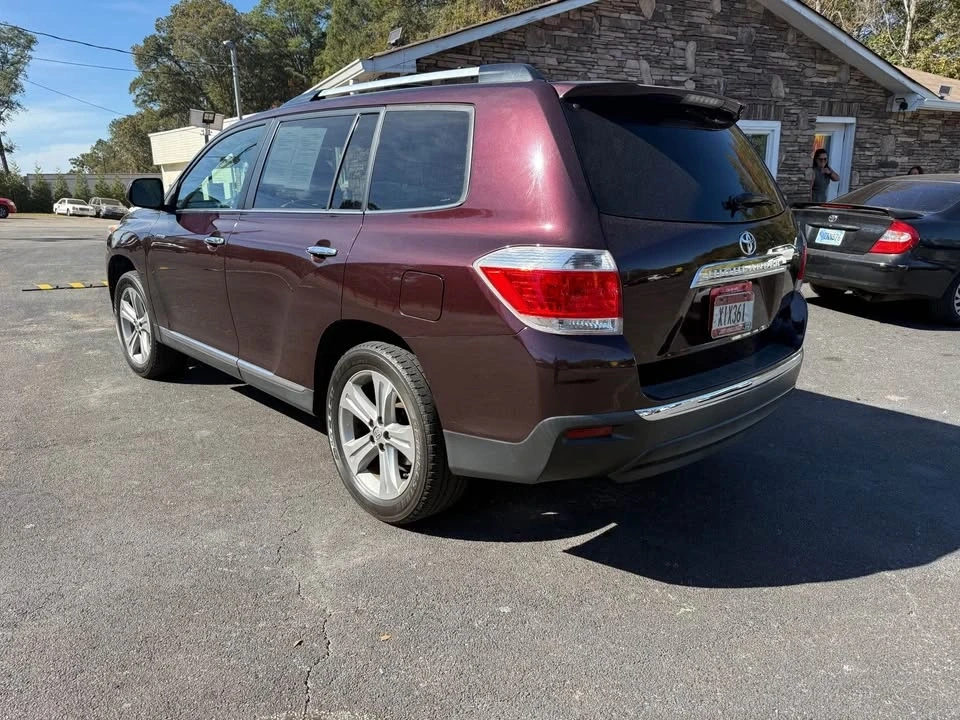 2014 Toyota Highlander - Image 7 of 7