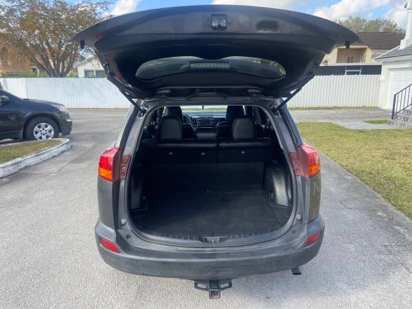 2014 Toyota RAV4 4th Gen - Image 10 of 20