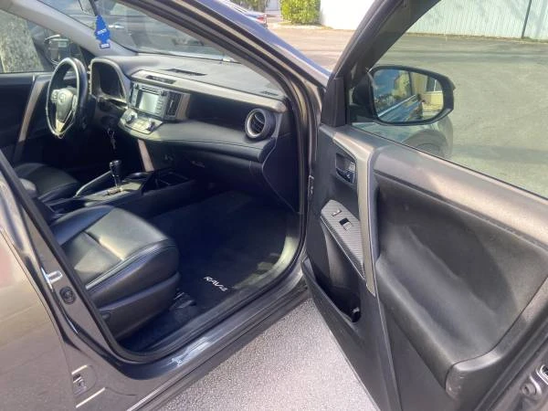 2014 Toyota RAV4 4th Gen - Image 14 of 20