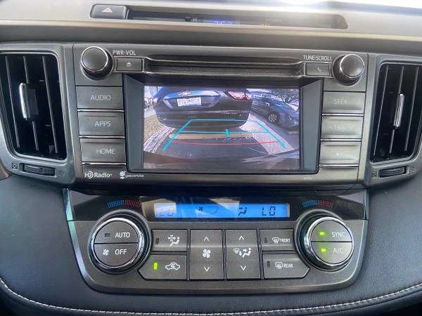 2014 Toyota RAV4 4th Gen - Image 17 of 20