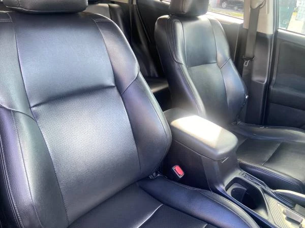 2014 Toyota RAV4 4th Gen - Image 15 of 20