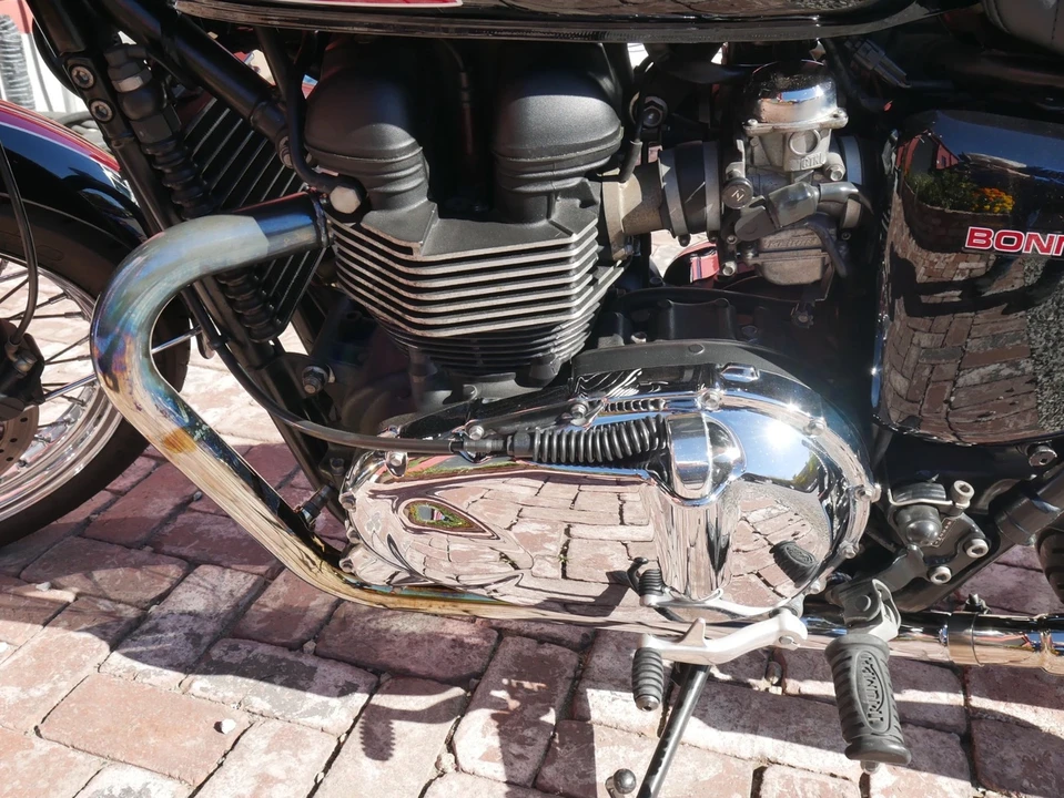 2014 Triumph New Bonneville - Image 8 of 9