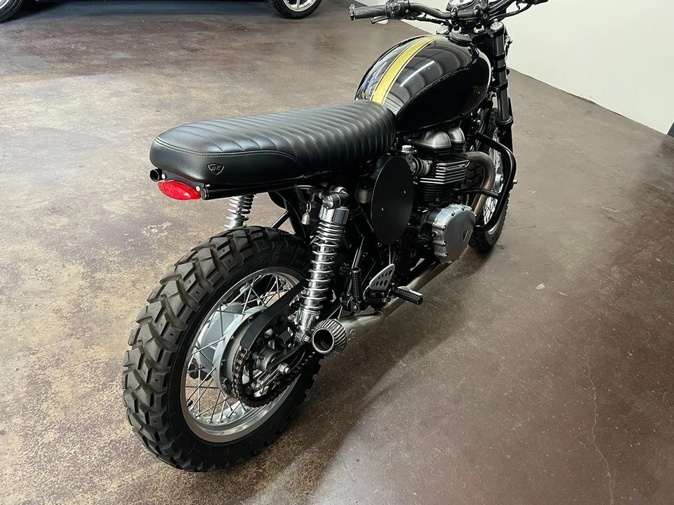 2014 Triumph Thruxton - Image 2 of 7