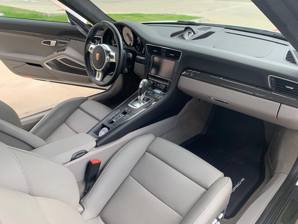 2014 Porsche 991 Turbo - Image 6 of 15