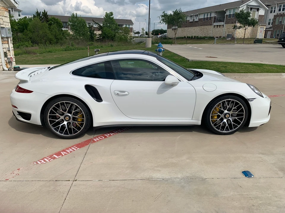 2014 Porsche 991 Turbo - Image 2 of 15