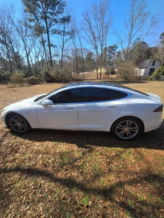 2014 Tesla Model S - Image 4 of 12