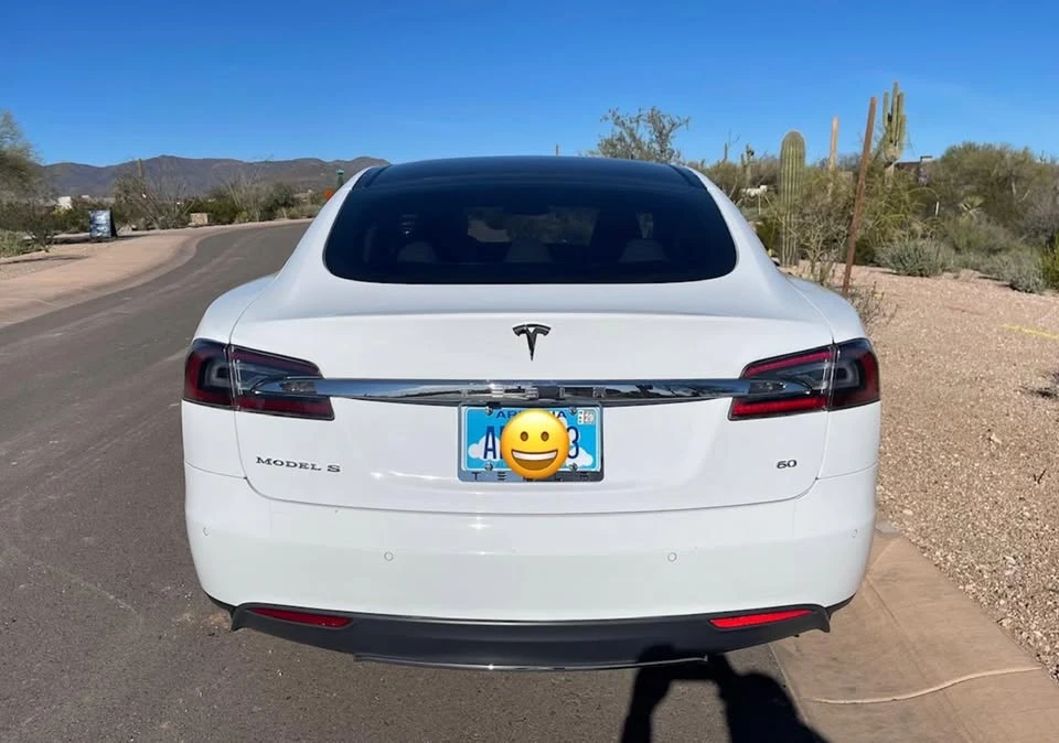 2014 Tesla Model S - Image 7 of 9