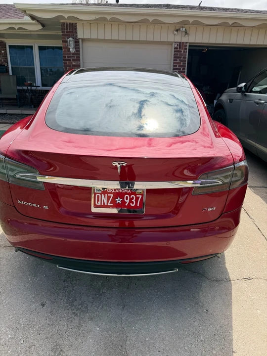 2014 Tesla Model S - Image 2 of 4