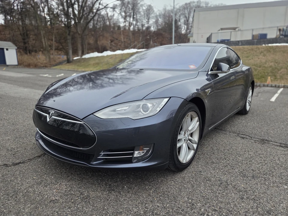 2014 Tesla Model S - Image 3 of 21