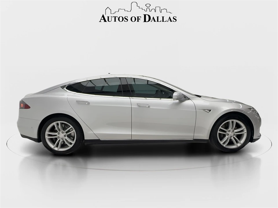 2014 Tesla Model S - Image 6 of 12
