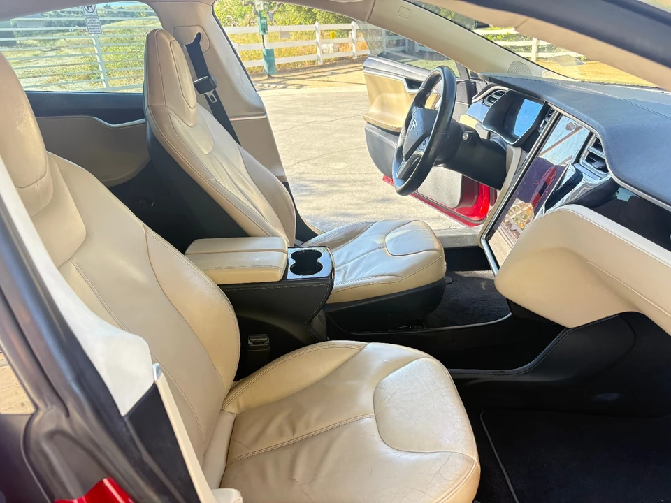 2014 Tesla Model S - Image 14 of 21