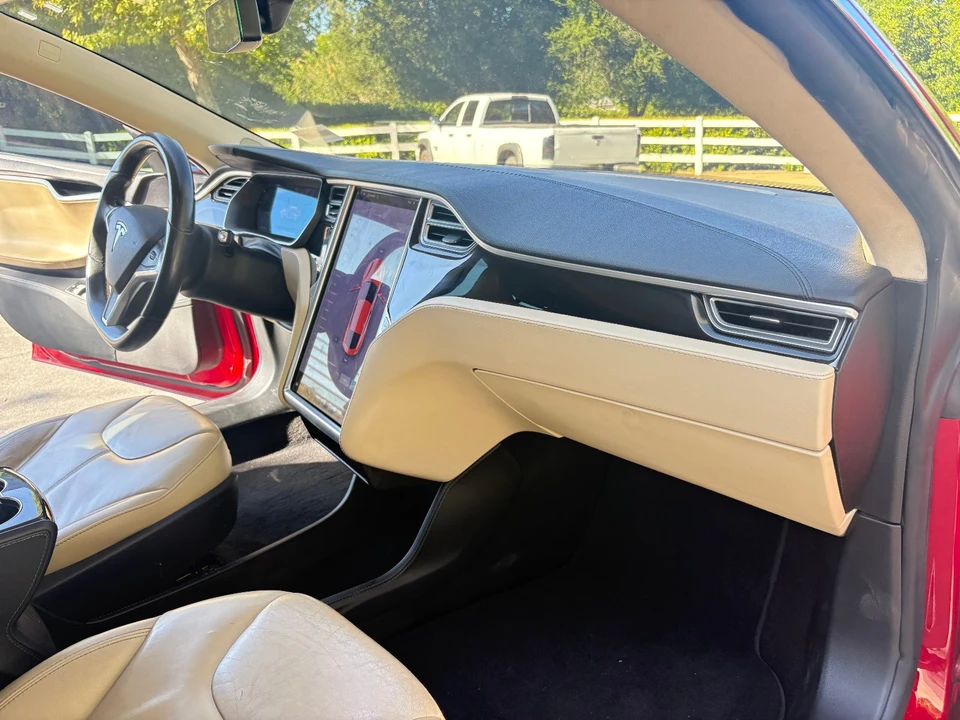 2014 Tesla Model S - Image 15 of 21