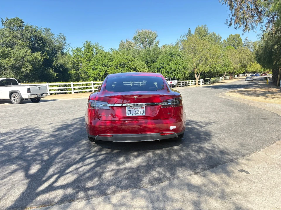 2014 Tesla Model S - Image 5 of 21