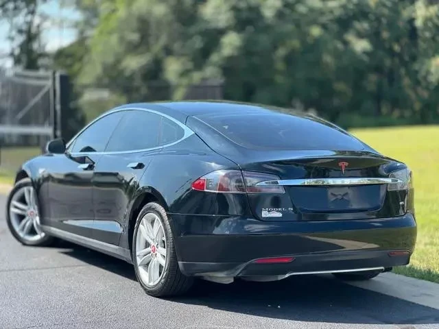 2014 Tesla Model S - Image 5 of 17