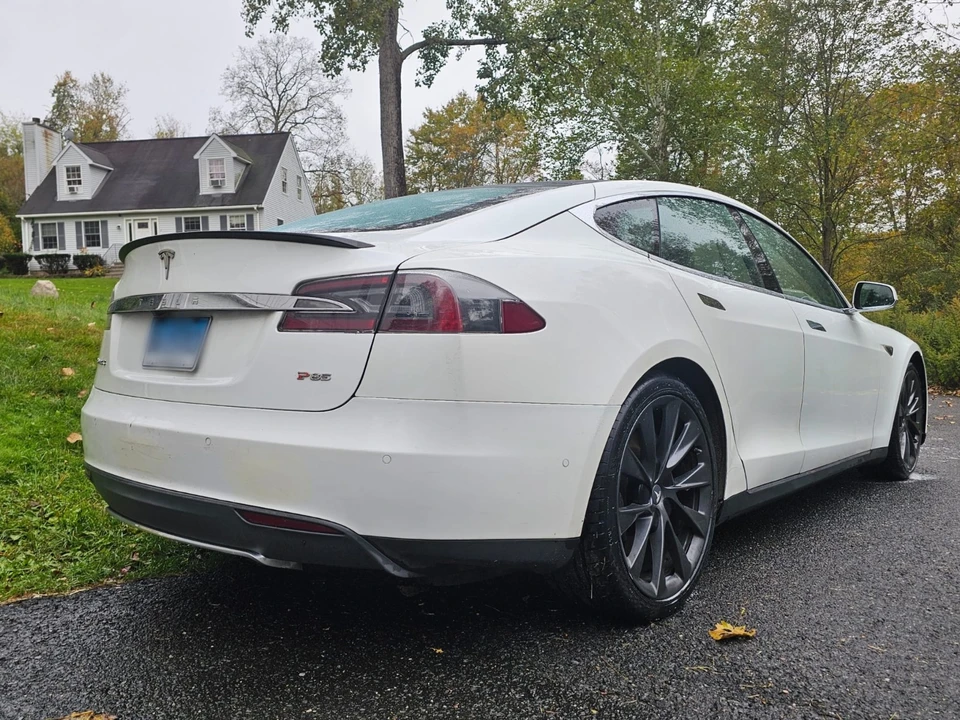 2014 Tesla Model S - Image 4 of 14