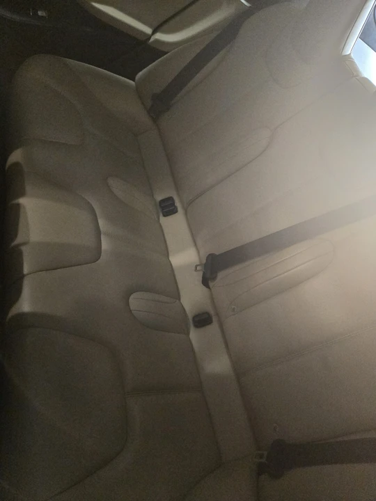 2014 Tesla Model S - Image 13 of 21