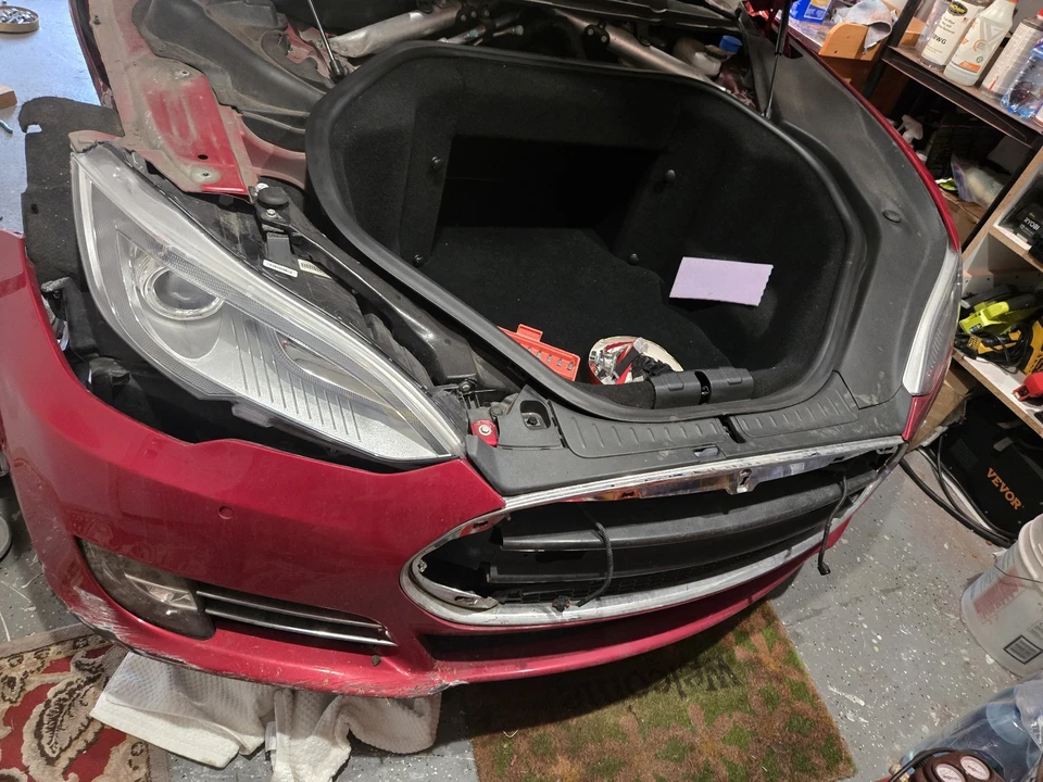 2014 Tesla Model S - Image 15 of 21