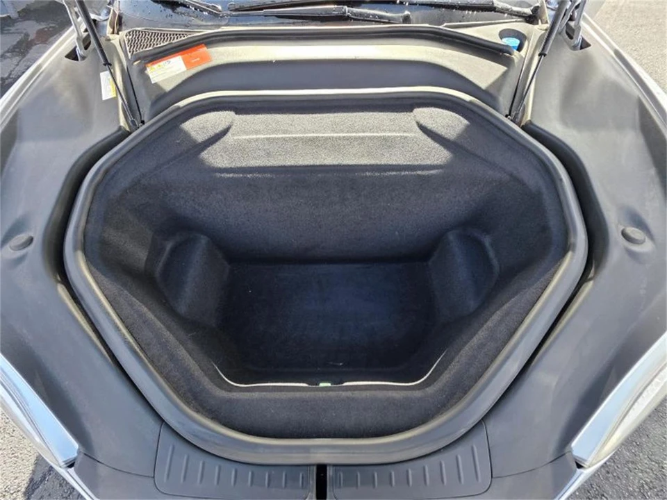 2014 Tesla Model S - Image 18 of 20