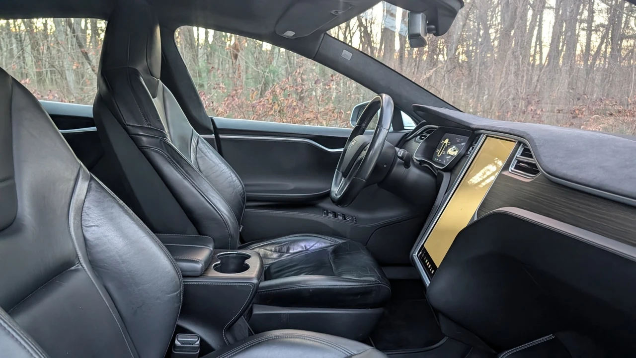 2014 Tesla Model S - Image 13 of 21