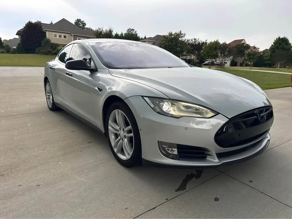 2014 Tesla Model S - Image 3 of 13